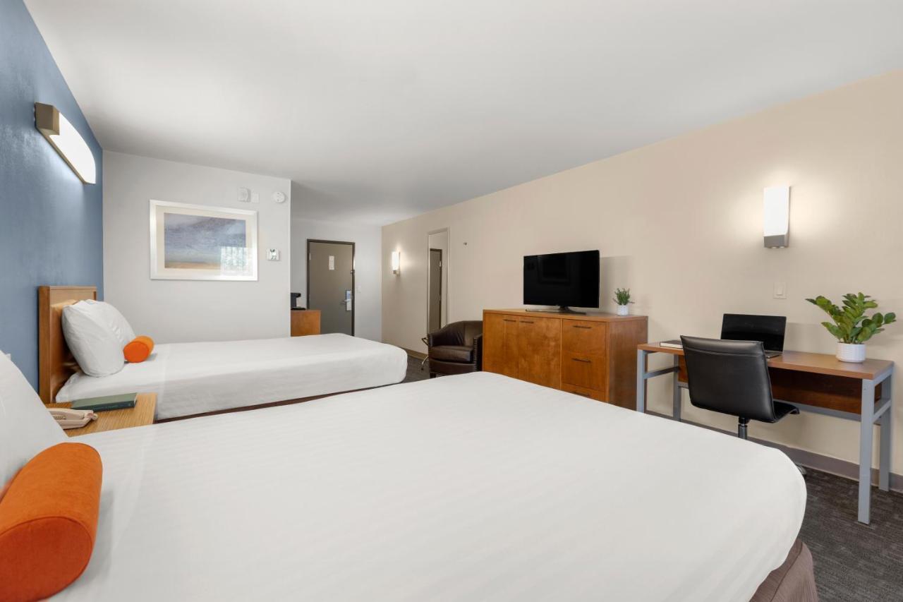 Good Nite Redwood - San Francisco Airport Hotel